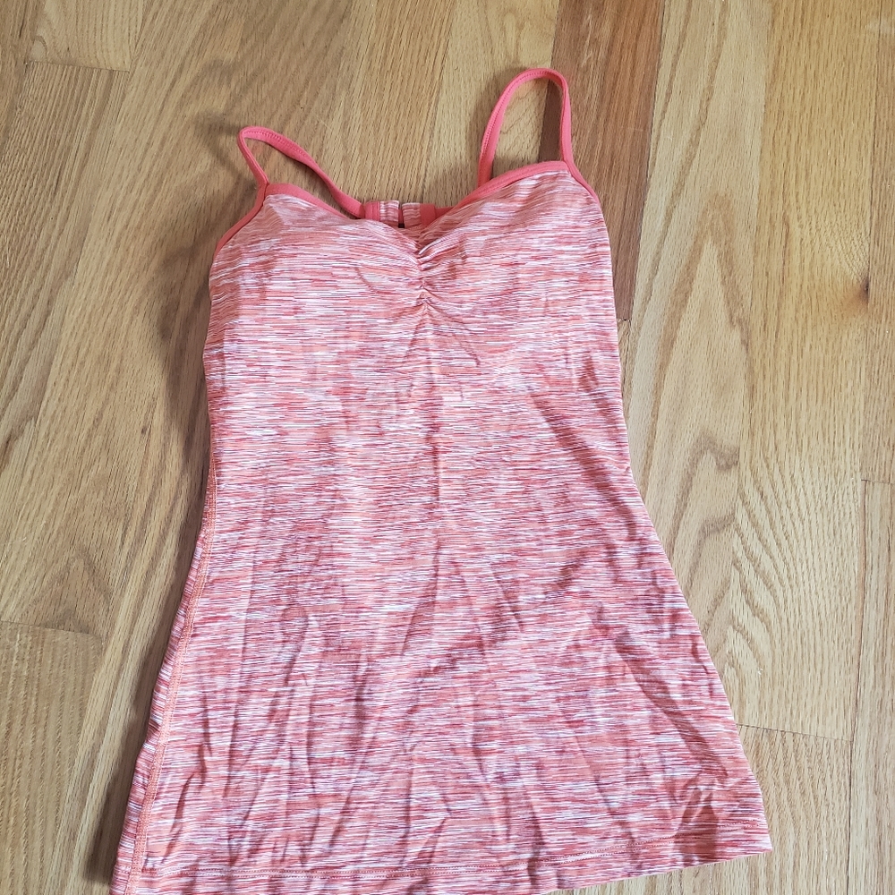 Workout top, padded